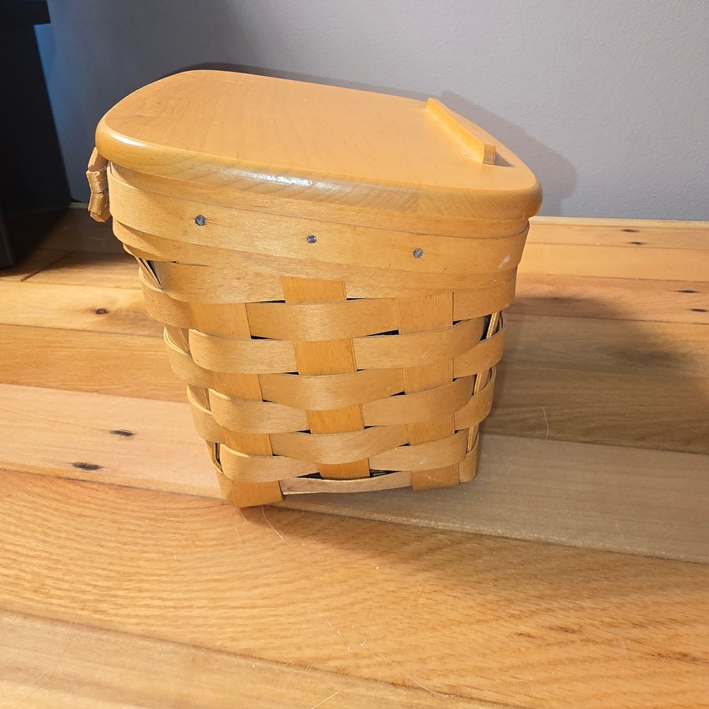 Longaberger Handwoven Wood Basket Recipe Holder Lid and Liner 2001 Dresden Ohio - Picture 5 of 12